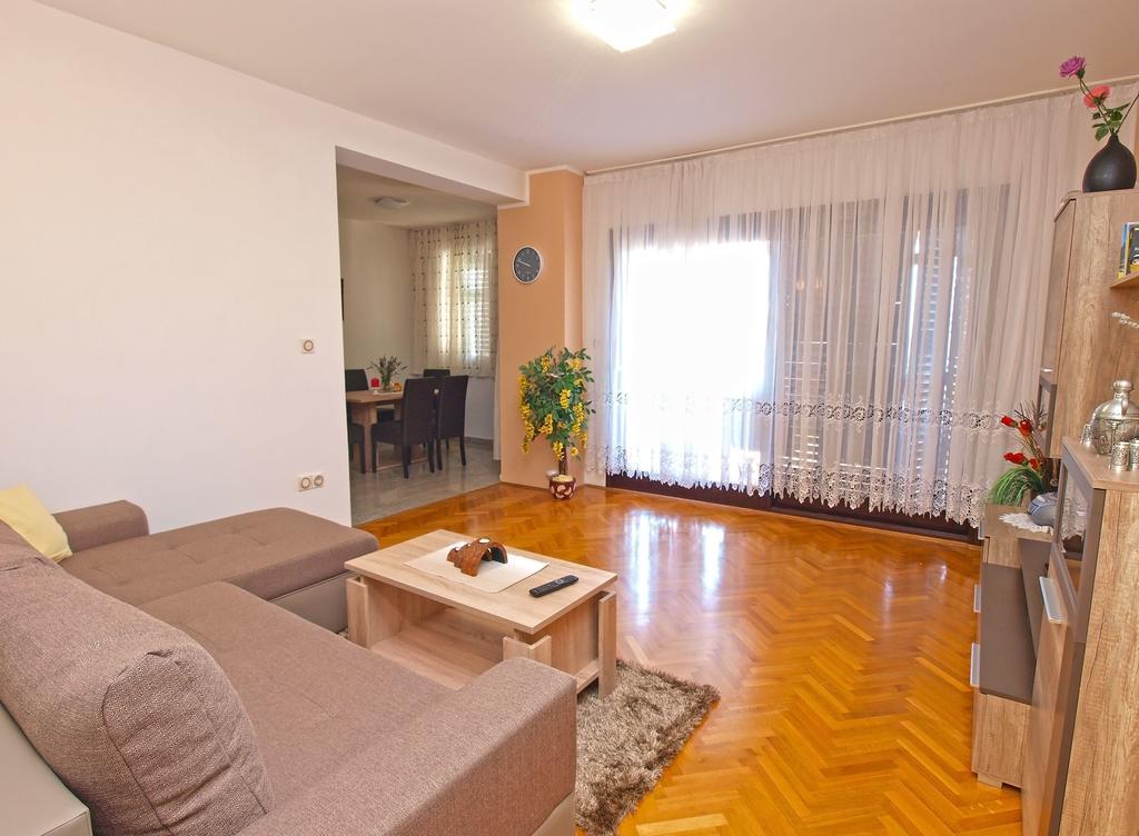 Apartment Mato 1424 Pula Eksteriør billede